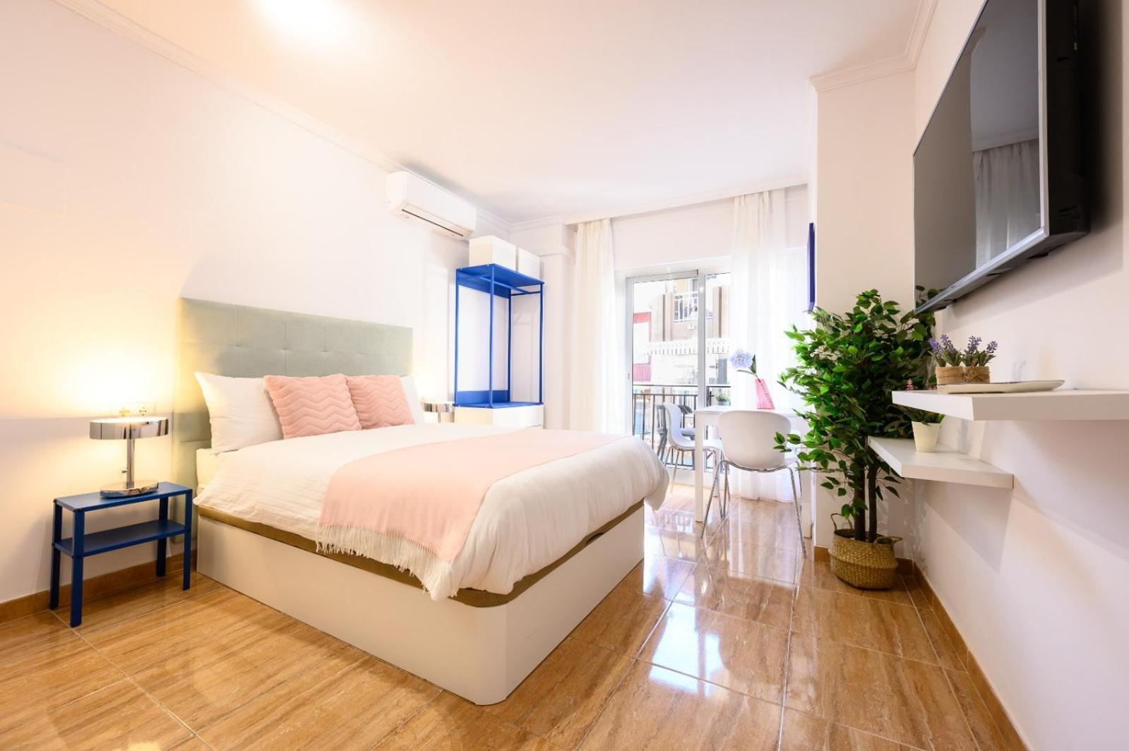 El Yate In Front Of The Sea By 10Tosea Apartment Fuengirola Bagian luar foto